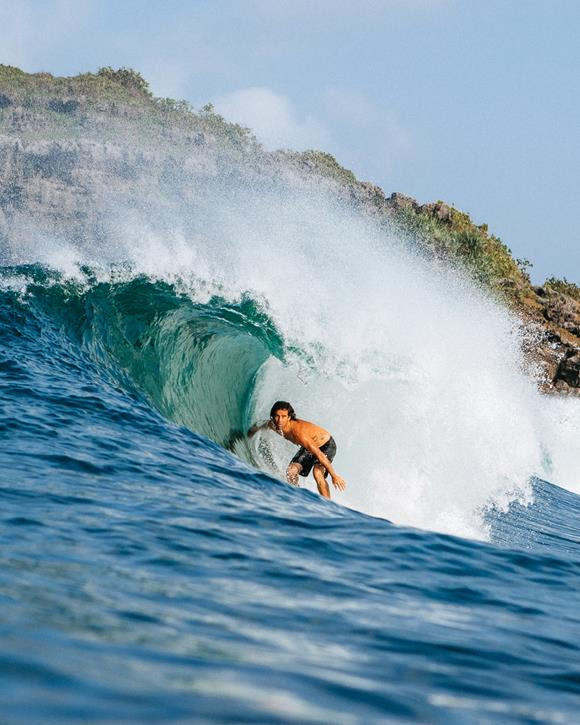 Mason Ho surfing Rip Curl The Search surf video