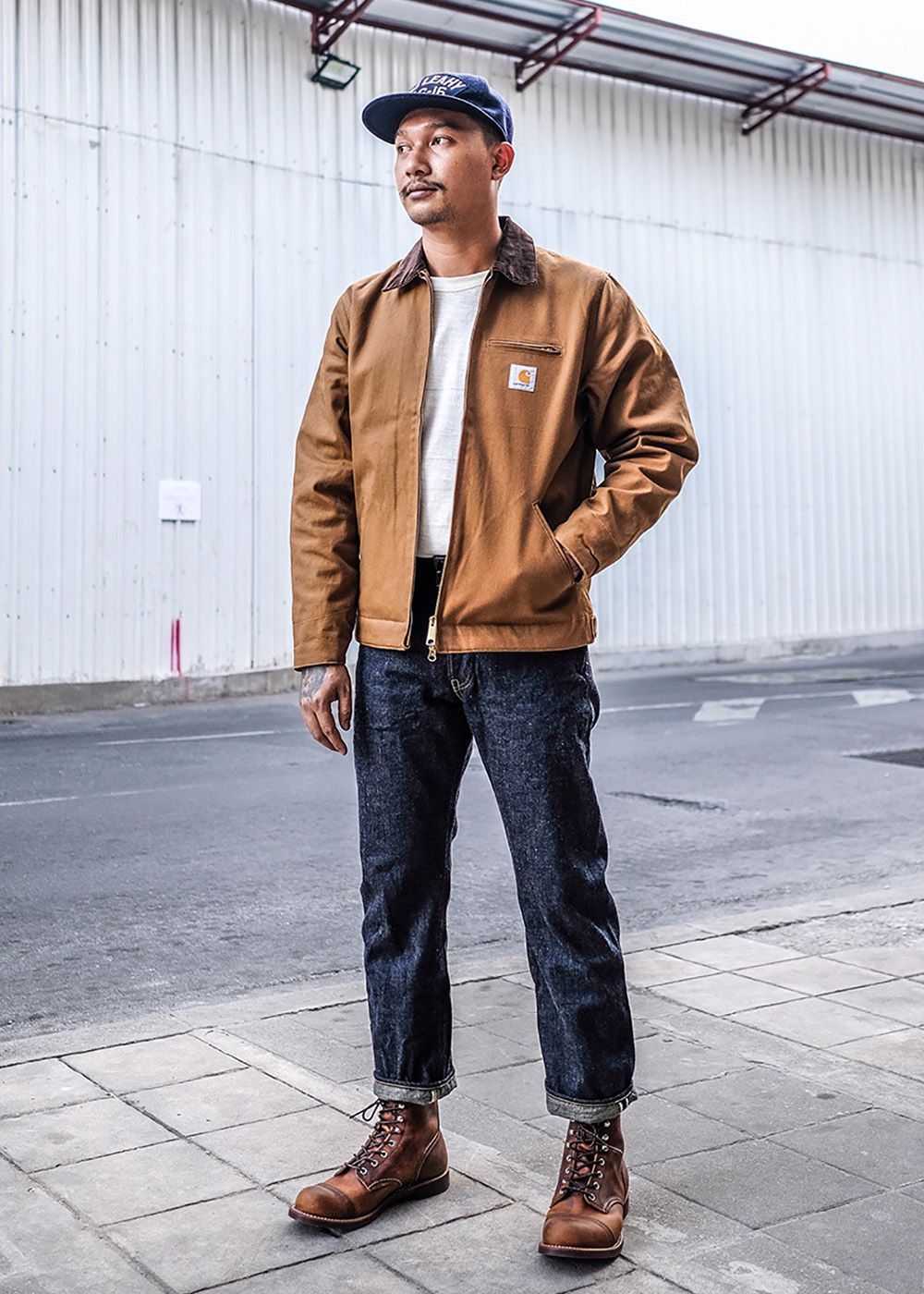 Chaqueta Carhartt Detroit Jacket Brown look urbano